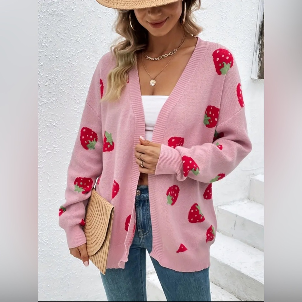 Strawberry Pattern Cardigan Size L Super Soft & Comfy Long Sleeve